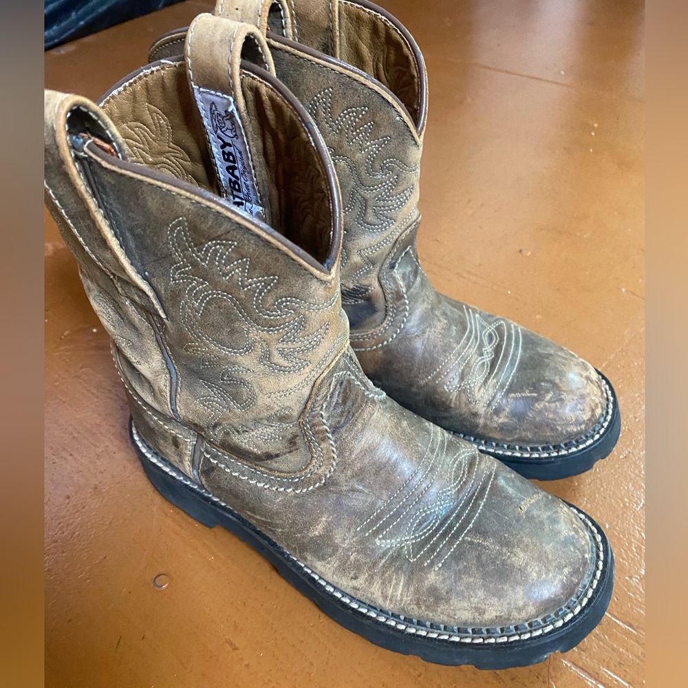 Fat baby Cowgirl Boots- Ariat
